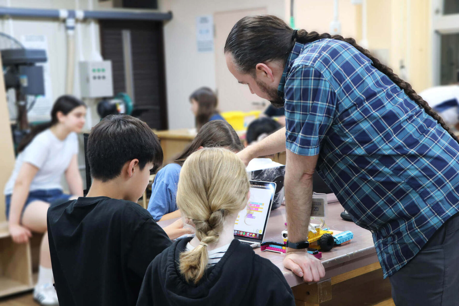 Tokyo International School | Student Support | Inclusive Learning